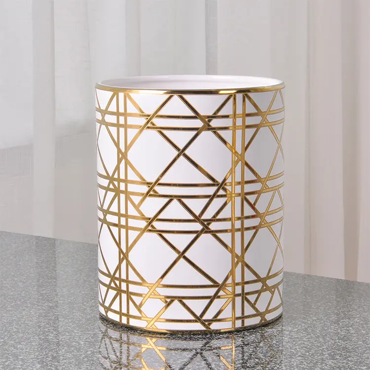 Luxury Gold Design Ceramic Bathroom Accessories Set 6pcs Bathroom Ensemble for Decorative Countertop and Housewarming Gift (2).jpg